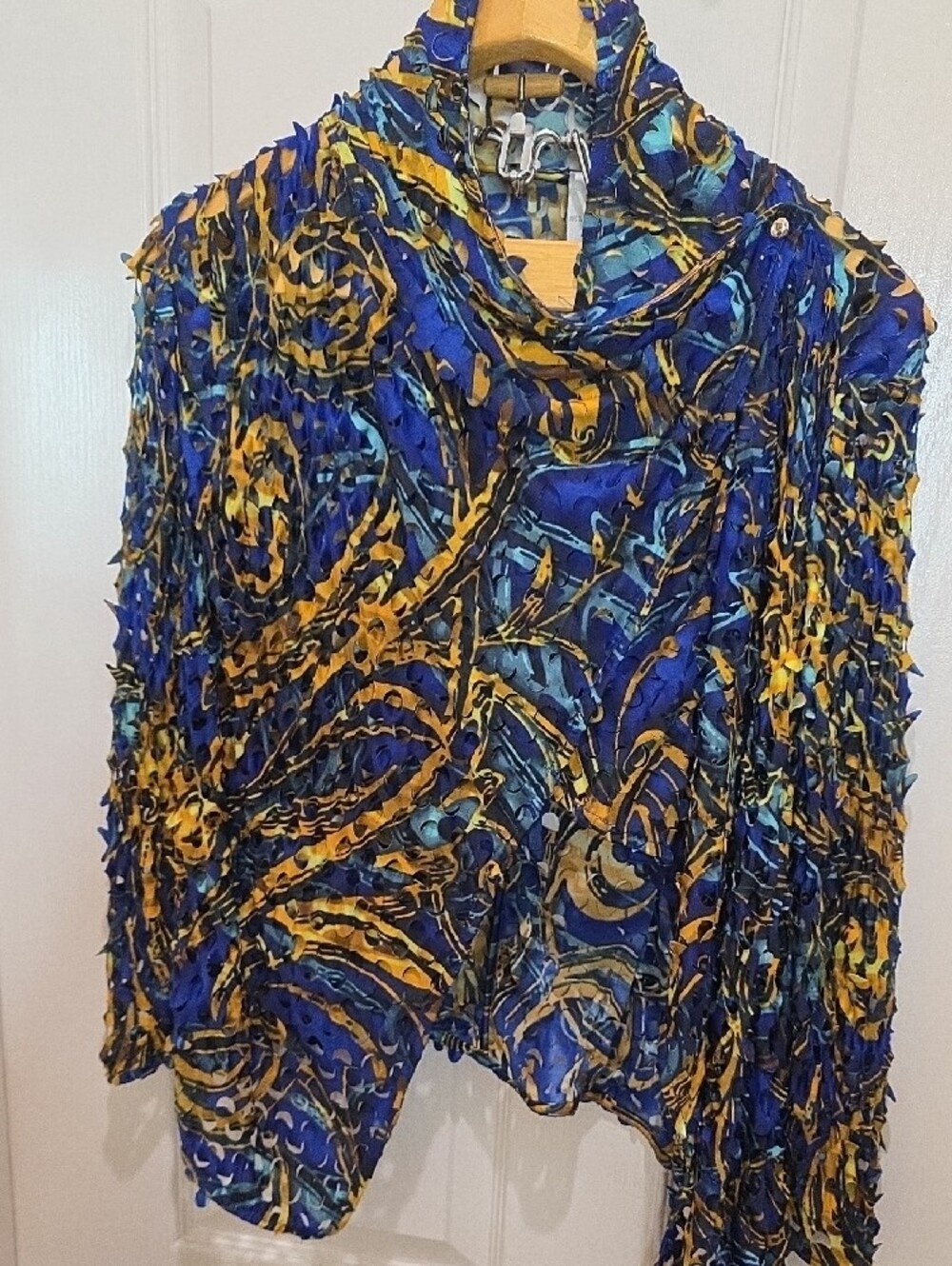 Blue & Yellow Patterned Women's Cutout Light Weaight Cardigan Jacket Large